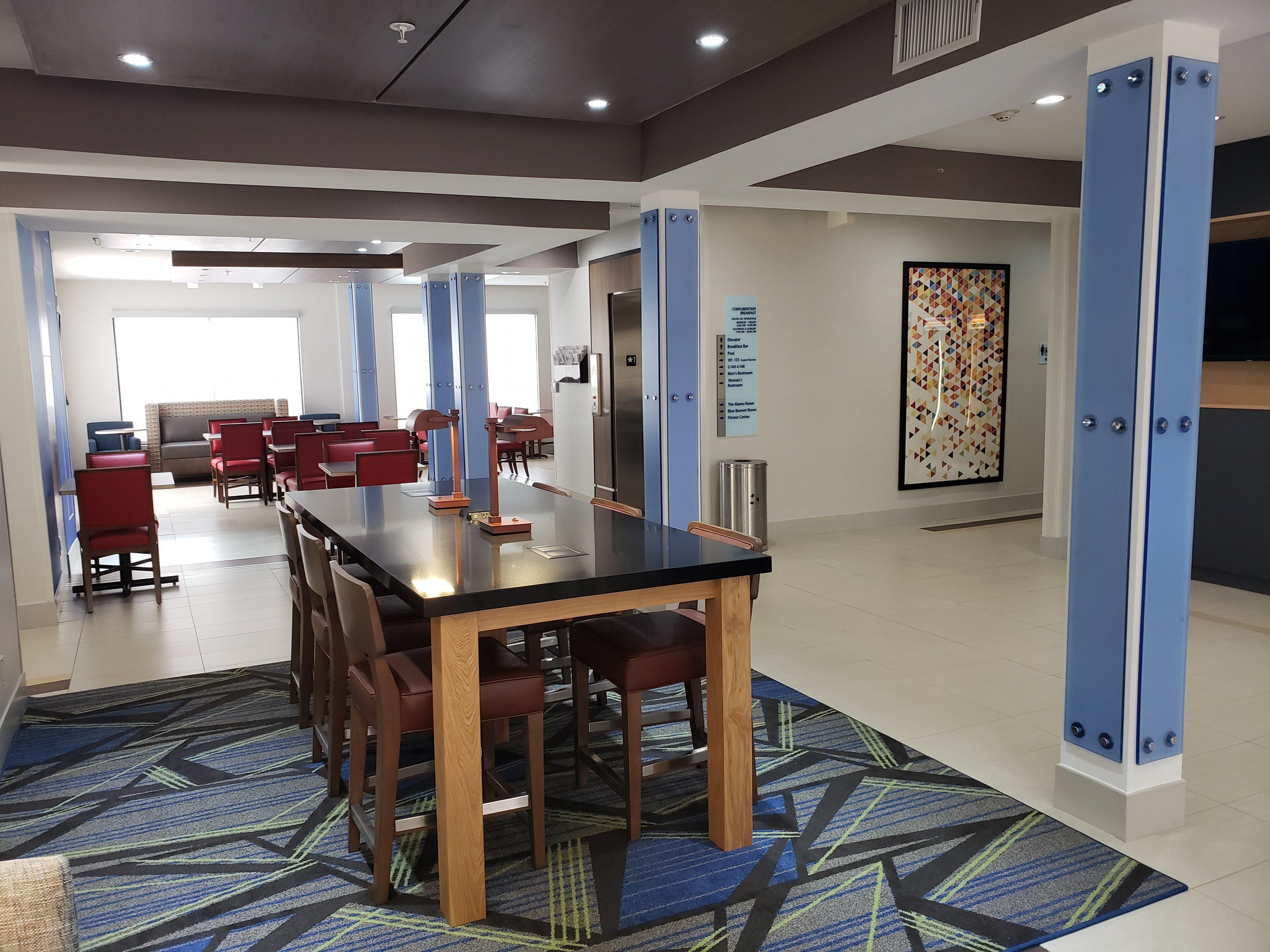 Holiday Inn Express Arlington Interstate 20 Parks Mall By Ihg Kültér fotó